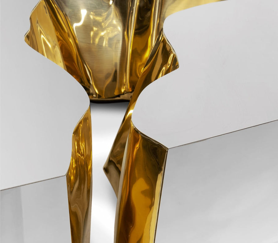 Courtfield Center Table | Lacquered